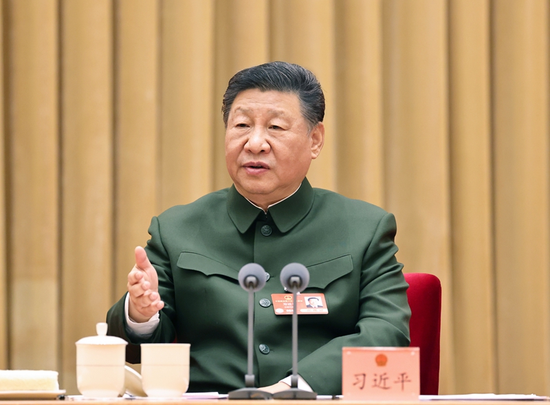 习近平出席解放军和武警部队代表团全体会议时强调落...